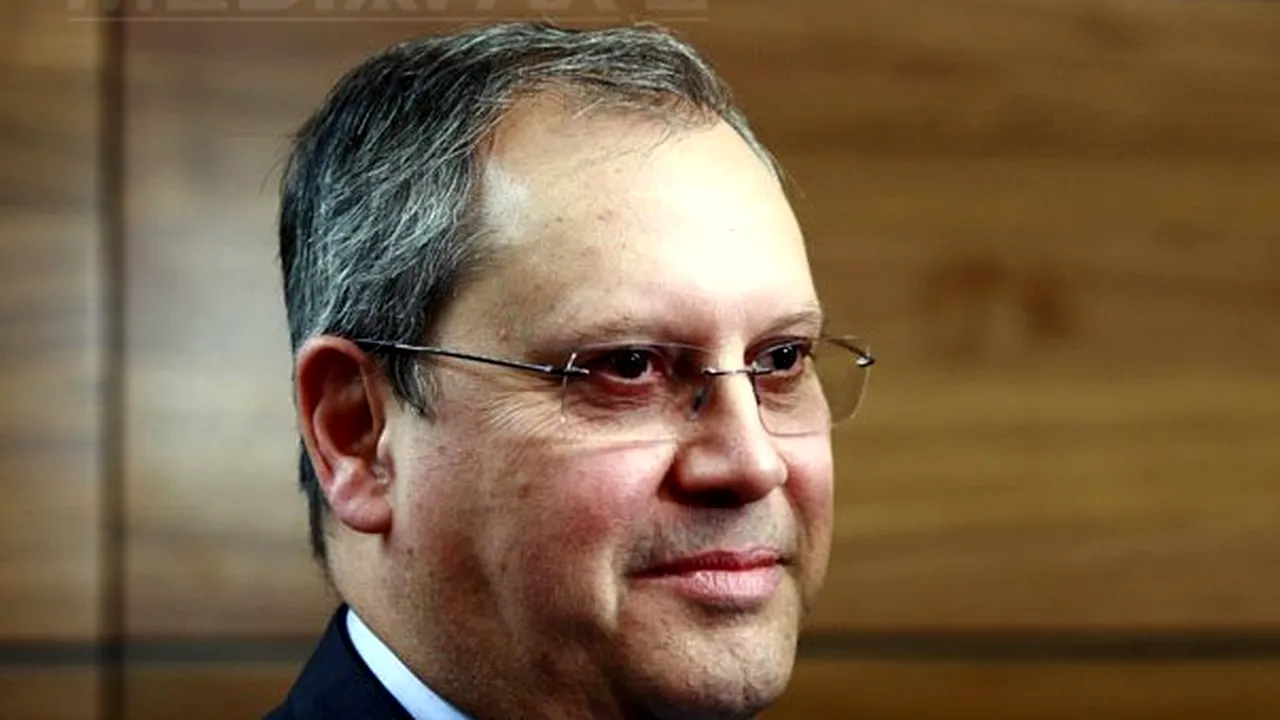 Dumitru Prunariu: Mi-a fost frică până am plecat în spaţiu