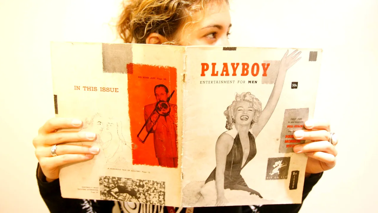 Primul număr al revistei „Playboy” vedea lumina tiparului pe 1 decembrie 1953. Pe copertă, Marilyn Monroe