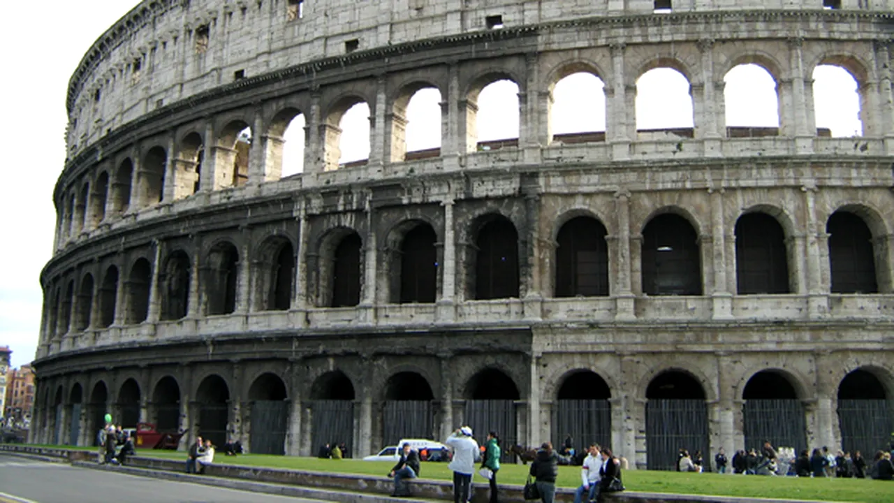 Românii, comunitatea de imigranţi cea mai numeroasă din Italia