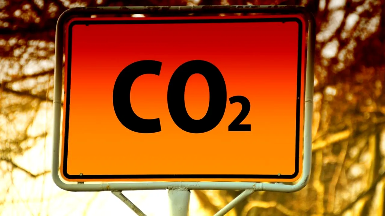 Aproape 10.000 de reacții chimice, identificate de IA. Descoperirea ar putea transforma industria combustibililor