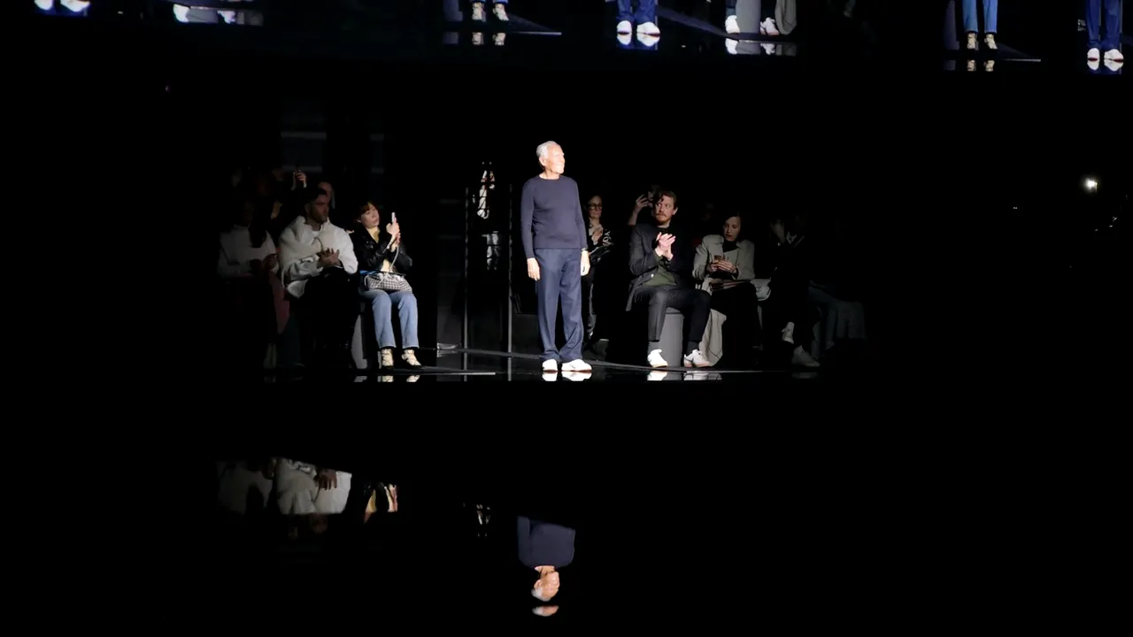 Decizia radicală luată de Armani la Săptămâna Modei de la Milano, de teama coronavirusului