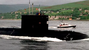 Accidentul de la bordul unui submarin rusesc riscă să afecteze ambiţiile militare ale Moscovei