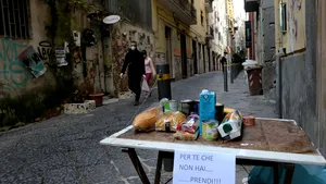 Efectele dramatice ale carantinei în Italia. Oamenii au rămas fără bani şi mâncare. ”Totul s-a schimbat. Viaţa nu îţi mai aparţine”