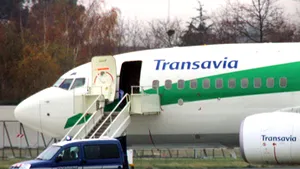 Avion evacuat pe aeroportul din Rotterdam, în urma unei ameninţări de deturnare