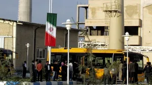 Explozie puternică în Iran, într-un oraş care găzduieşte o uzină nucleară