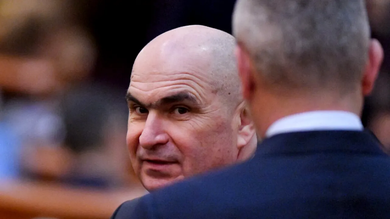 Guvernul va analiza noi măsuri pentru oprirea creșterii prețului la carburanți. Bolojan: „Foarte probabil” ne vom duce pe scăderea accizelor