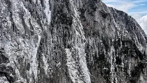 Un cetăţean american a murit în Piatra Craiului, după ce a căzut de la peste 400 de metri