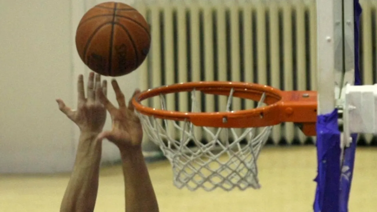 Două echipe româneşti în Turneul Final Four al CEBL la baschet