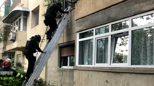 Două femei au fost sechestrate într-un apartament din Craiova. Soţul uneia dintre victime, reţinut pentru audieri