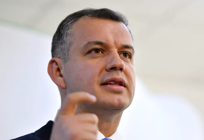 DECLARAȚII Eugen Tomac: „Președintele este pregătit să desemneze mâine un candidat dacă el anunță că are în spate o majoritate”