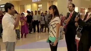 FINAL INEDIT pentru o cerere în căsătorie făcută într-un loc public - VIDEO