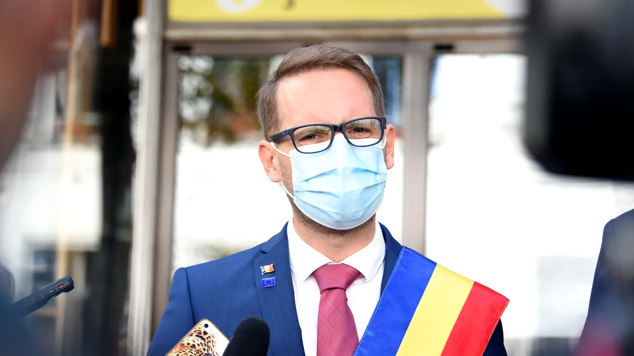 Primarul Dominic Fritz, de acord cu decizia de impunere a carantinei în Timişoara