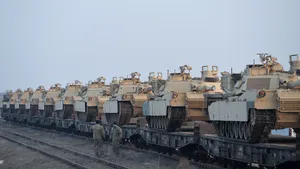 MONITORUL APĂRĂRII | Pentagonul trimite sute de militari şi zeci de blindate în Lituania, pentru descurajarea Rusiei