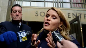 Actriţa acuzată că l-a hărţuit pe Alec Baldwin, condamnată la 210 zile de închisoare