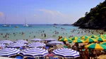 Românii care își iau sandvișuri la plajă în Italia trebuie să știe asta. Ce spune legea și ce nu au voie să le interzică administratorii