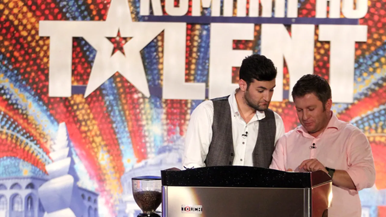 ROMÂNII AU TALENT, al doilea sezon: Smiley şi Pavel Bartoş se iau la bătaie în culise