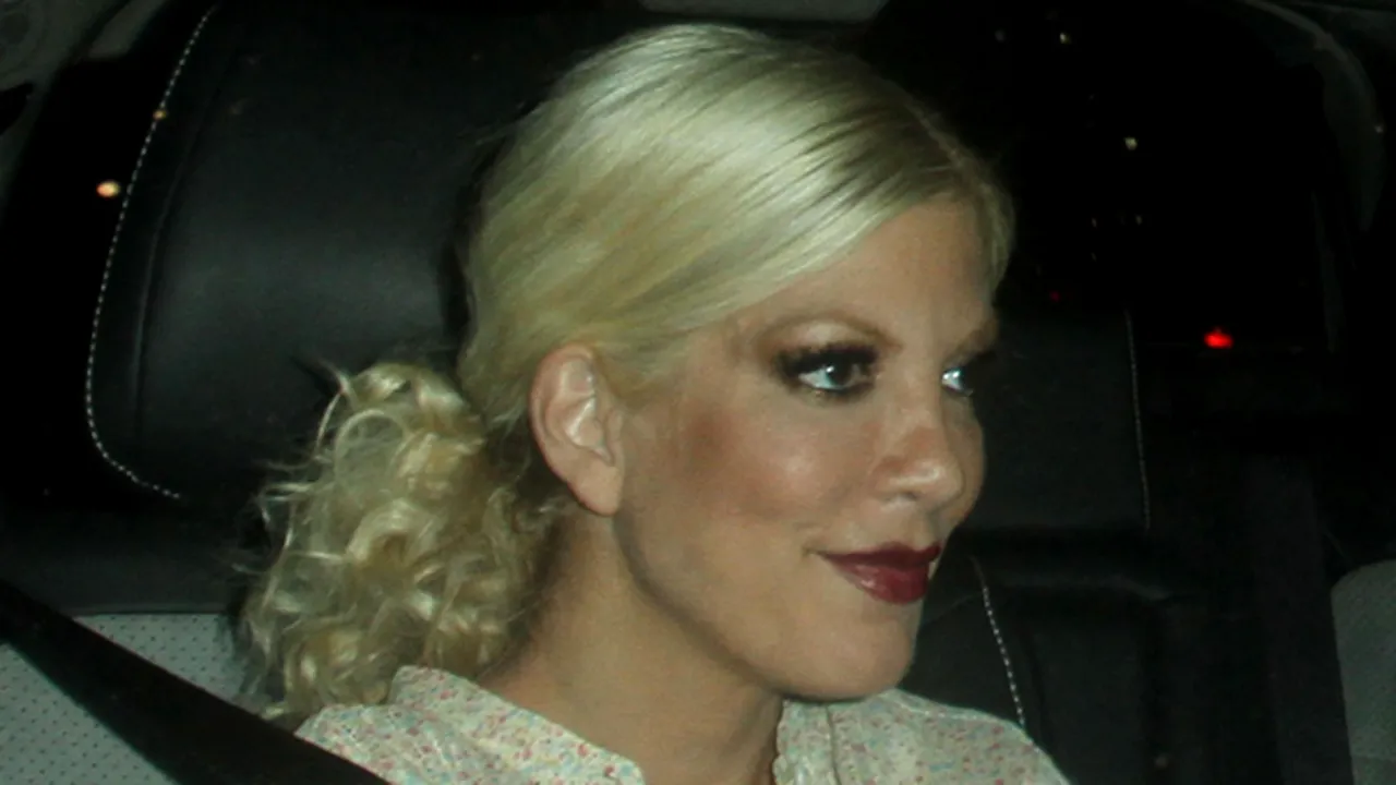 Actriţa Tori Spelling, spitalizată din cauza stresului şi a anxietăţii