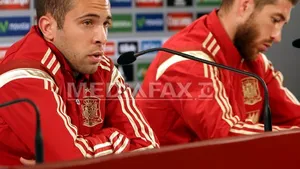 Jordi Alba şi Sergio Ramos spun că meciul pierdut în faţa Olandei a fost 