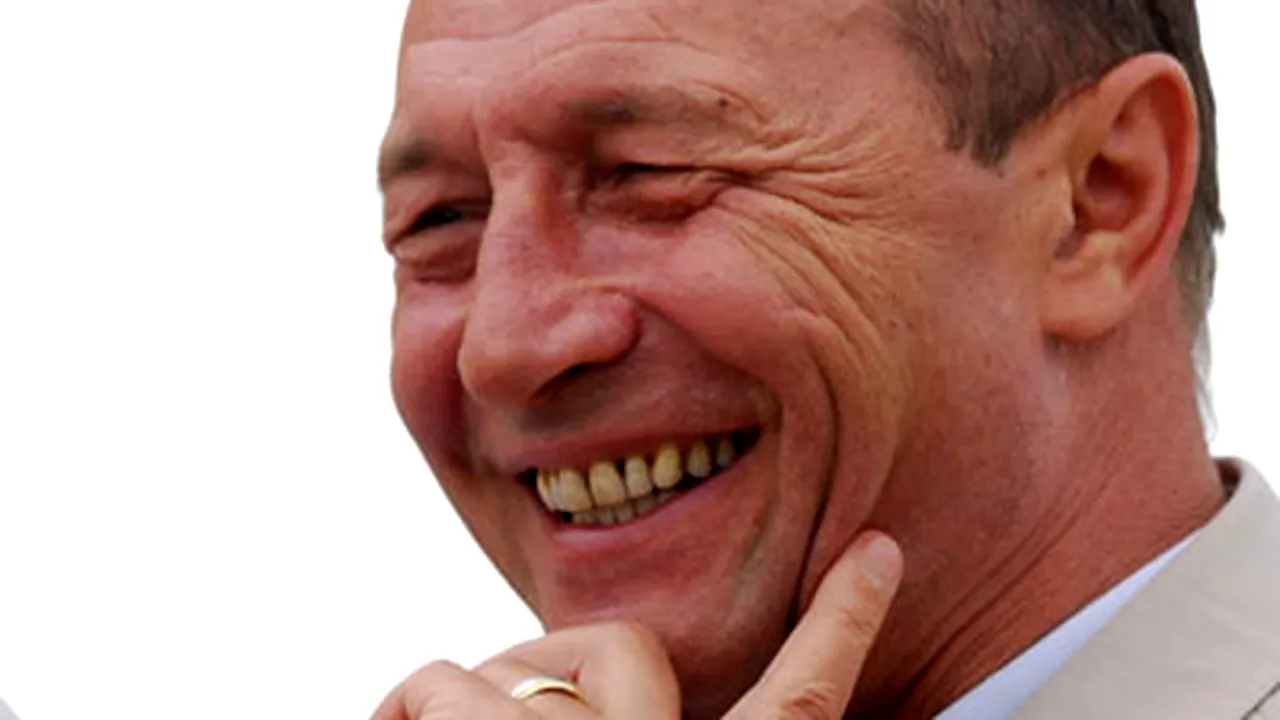Băsescu: Există percepţia că avocaţii cer onorarii disproporţionate