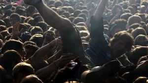 Biletele la un concert AC/DC, epuizate în câteva minute (Video)