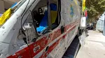 Ambulanță ucraineană ciuruită de gloanțe, expusă în fața ambasadei Rusiei din Portugalia