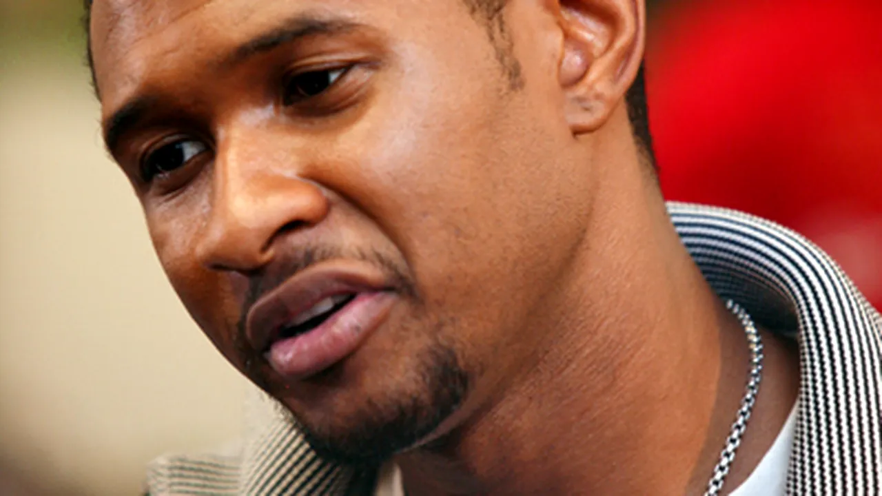 Usher: Inima mea este alături de Regele pop şi de familia lui