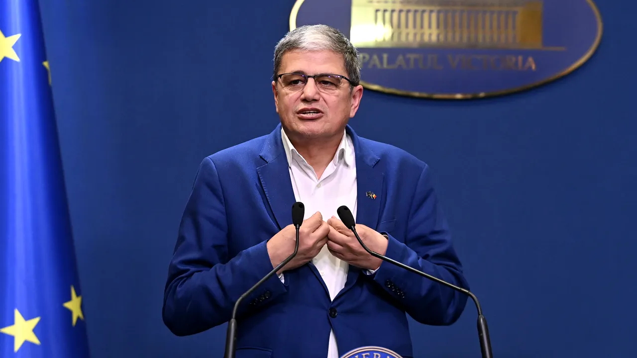 Măsurile de reducere a cheltuielilor bugetare, prezentate de ministrul Marcel Boloş: mai puţini şefi în administraţie, dispare indemnizaţia de vacanţă, descentralizarea serviciilor publice