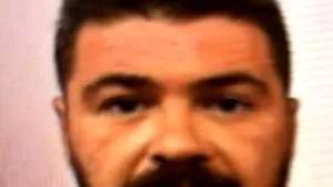 Un deţinut a fugit din maşina care îl ducea de la locul de muncă spre penitenciar