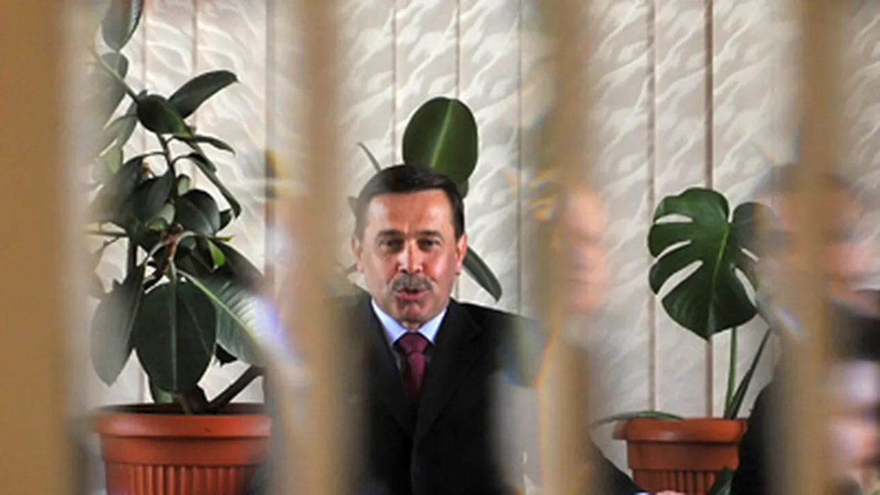 Pogea către sindicalişti: Dialogul pe care îl deschidem trebuie să ţină cont de situaţia economică