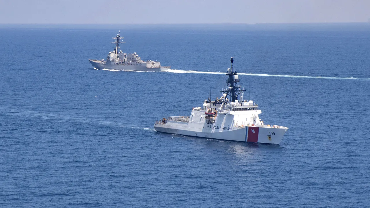 China condamnă SUA pentru acţiunile sale din Asia. O navă de război americană a tranzitat prin strâmtoarea Taiwan
