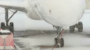 ATERIZARE DE URGENŢĂ pe Aeroportul Otopeni: Un avion Wizz Air de la Catania spre Bucureşti a anunţat „Mayday”