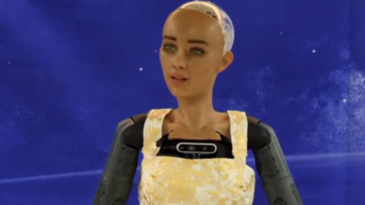 Roboţii umanoizi dotaţi cu inteligenţă artificială vor să conducă lumea în locul oamenilor