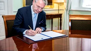 Ministrul finlandez de externe, Pekka Haavisto, va candida la preşedinţie