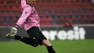 Stelea: Nu mă bat cu nimeni să fiu titular