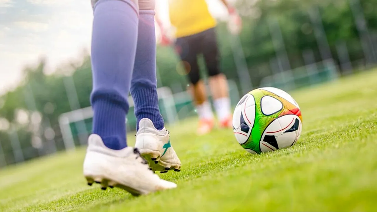De pe stradă pe terenul de fotbal: soluția Suediei împotriva criminalității în rândul tinerilor