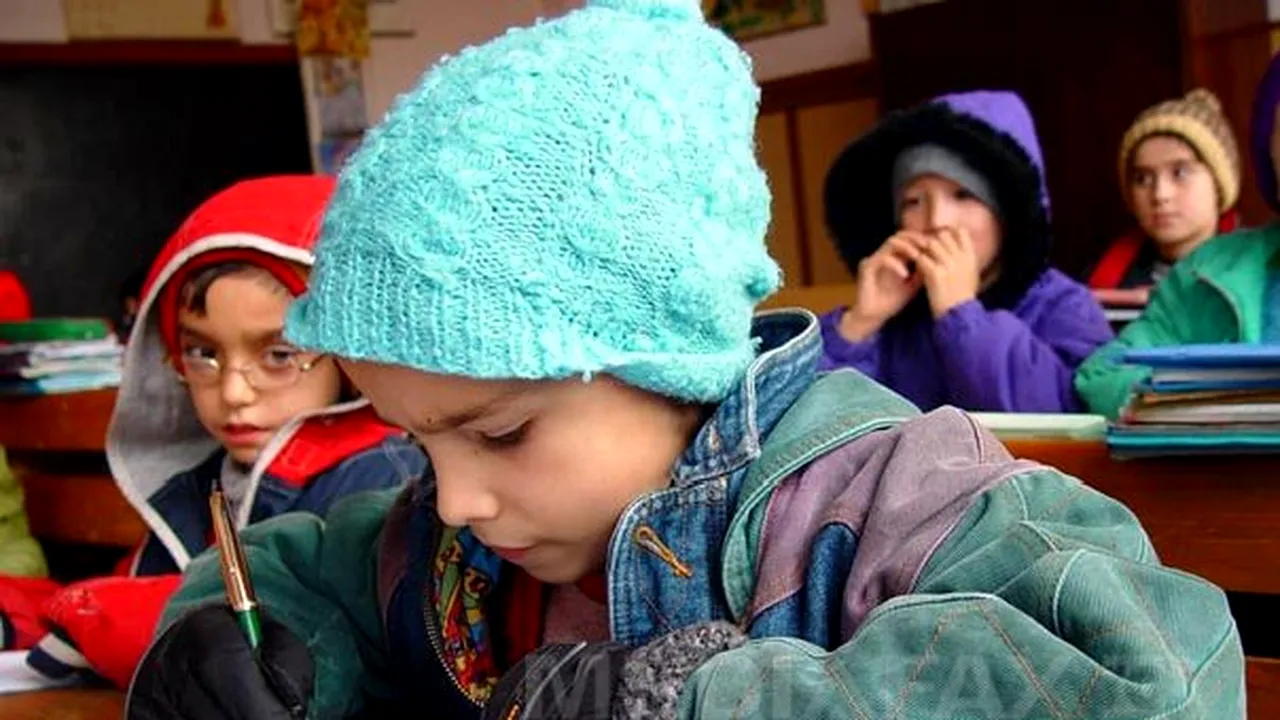 Timiş: Aproximativ 700 de elevi din şase şcoli învaţă în frig