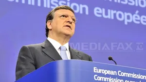 Barroso: Interesul CE pentru dosarele de corupţie ale politicienilor nu ţine de afilierea politică