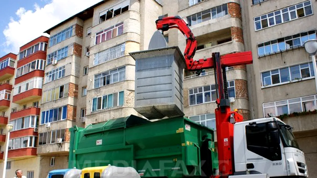 Guvernul va subvenţiona parţial costurile autorităţilor locale pentru aparatele de colectare deşeuri
