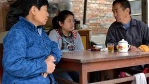 Fata fără identitate. Drama prin care trec familiile care au mai mult de un copil în China - VIDEO