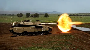 Războiul Israel - Hamas, ziua 16: Israel a fost de acord să amâne ofensiva terestră / Aviaţia bombardează însă Fâşia Gaza / 200.000 de israelieni au fost strămutaţi / Biden a cerut ajutor umanitar pentru Gaza / Încă un român a murit în Israel
