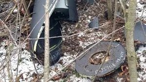 Dronă rusă căzută în grădina unei case din republica Moldova. Reacția MAE de la Chișinău