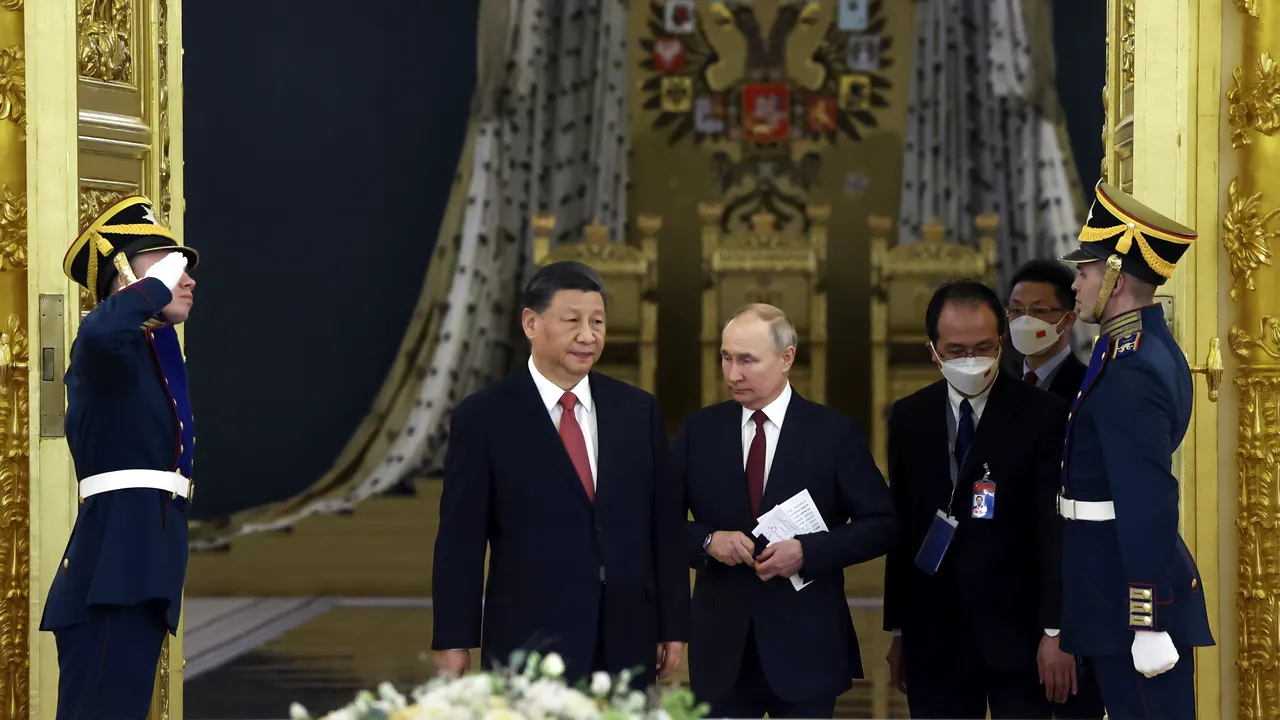 Xi Jinping l-a avertizat pe Vladimir Putin să nu folosească arme nucleare în Ucraina / China vrea să repare legăturile cu Europa