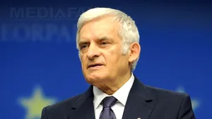 Fostul preşedinte al Parlamentului European Jerzy Buzek, spitalizat la Cracovia