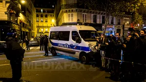 Atentatele de la Paris: Sala de concerte Bataclan se redeschide