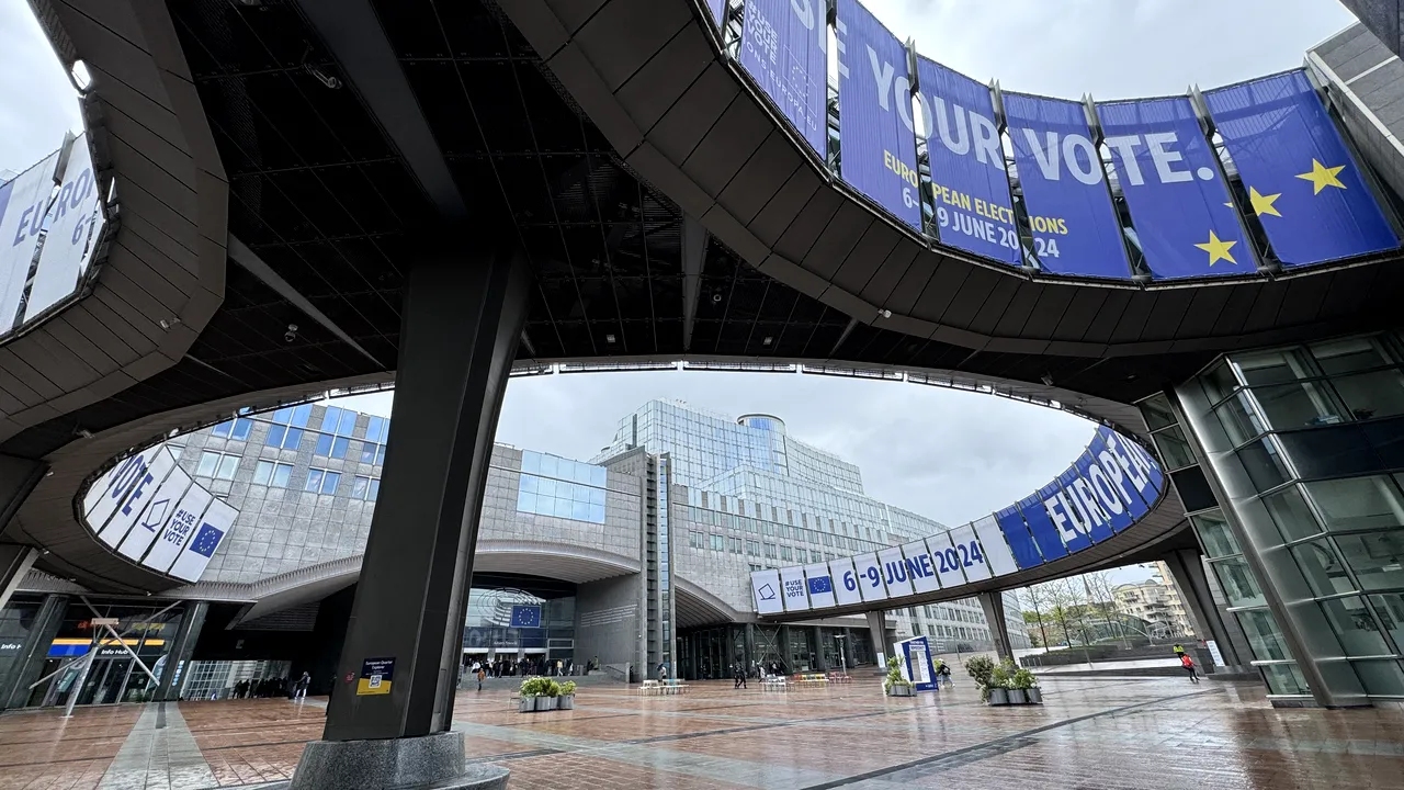 Primele rezultate ale Alegerilor Europarlamentare! Partidul de extremă dreapta din Ţările de Jos creşte semnificativ, dar este învins de o coaliţie de stânga. Omul ce dorea muncitorii români afară din ţară obţine 7 locuri