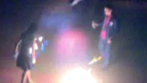 O adolescentă a ajuns la spital, după ce rochia i-a luat foc la Balul Bobocilor