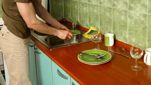 Bărbaţii suedezi şi norvegieni, cei mai atractivi soţi din lume