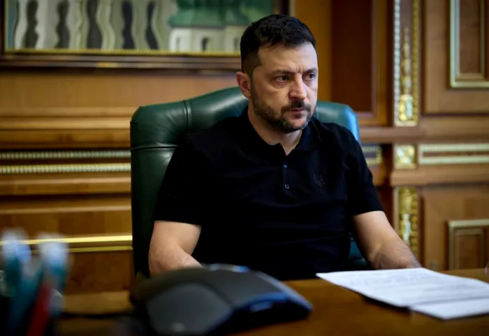 EXTERNE Ofițerii anticorupție din Ucraina percheziționează domiciliul șefului de cabinet al lui Zelenski