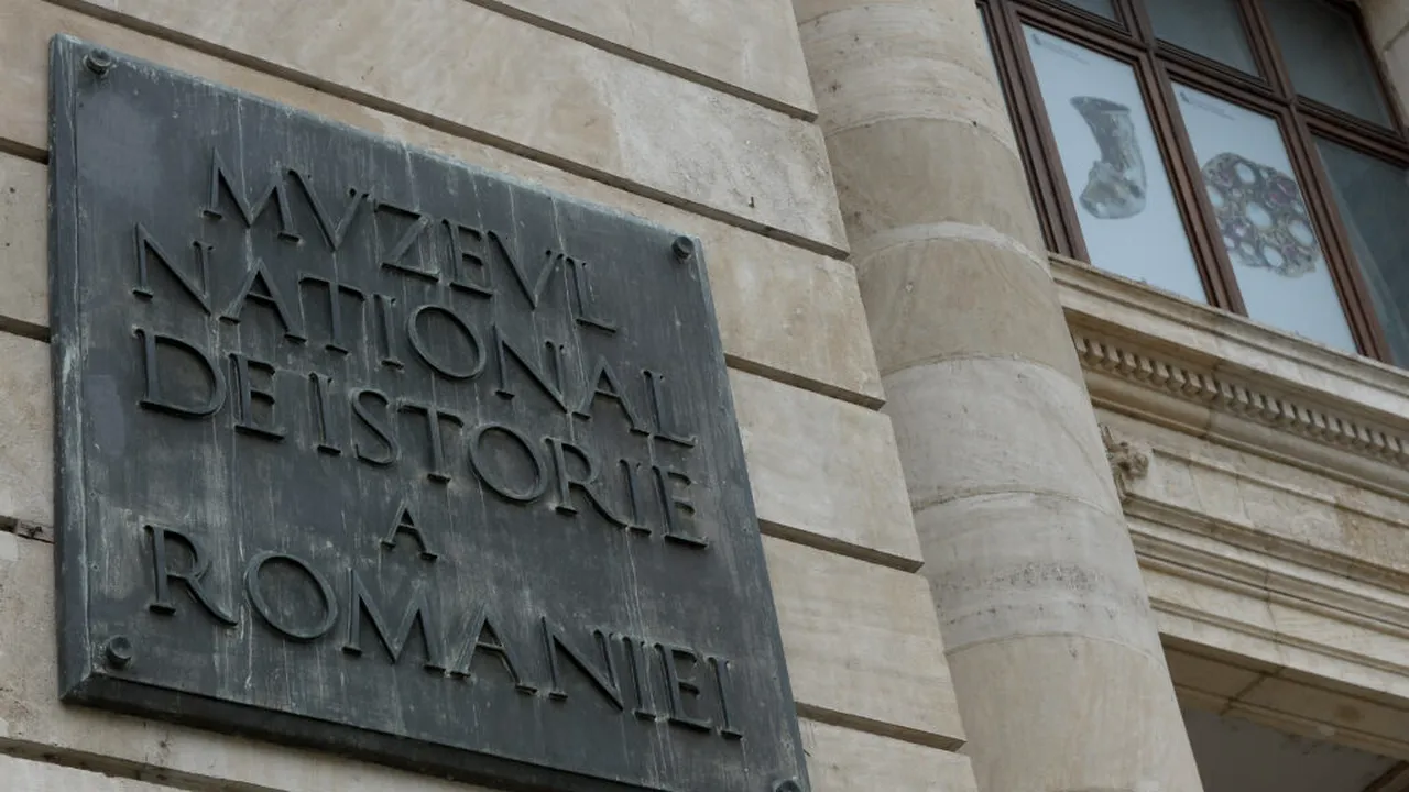 Șase tronuri domnești și regale, expuse la Muzeul Național de Istorie a României