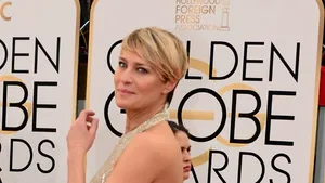 Robin Wright spune că îşi injectează botox de două ori pe an